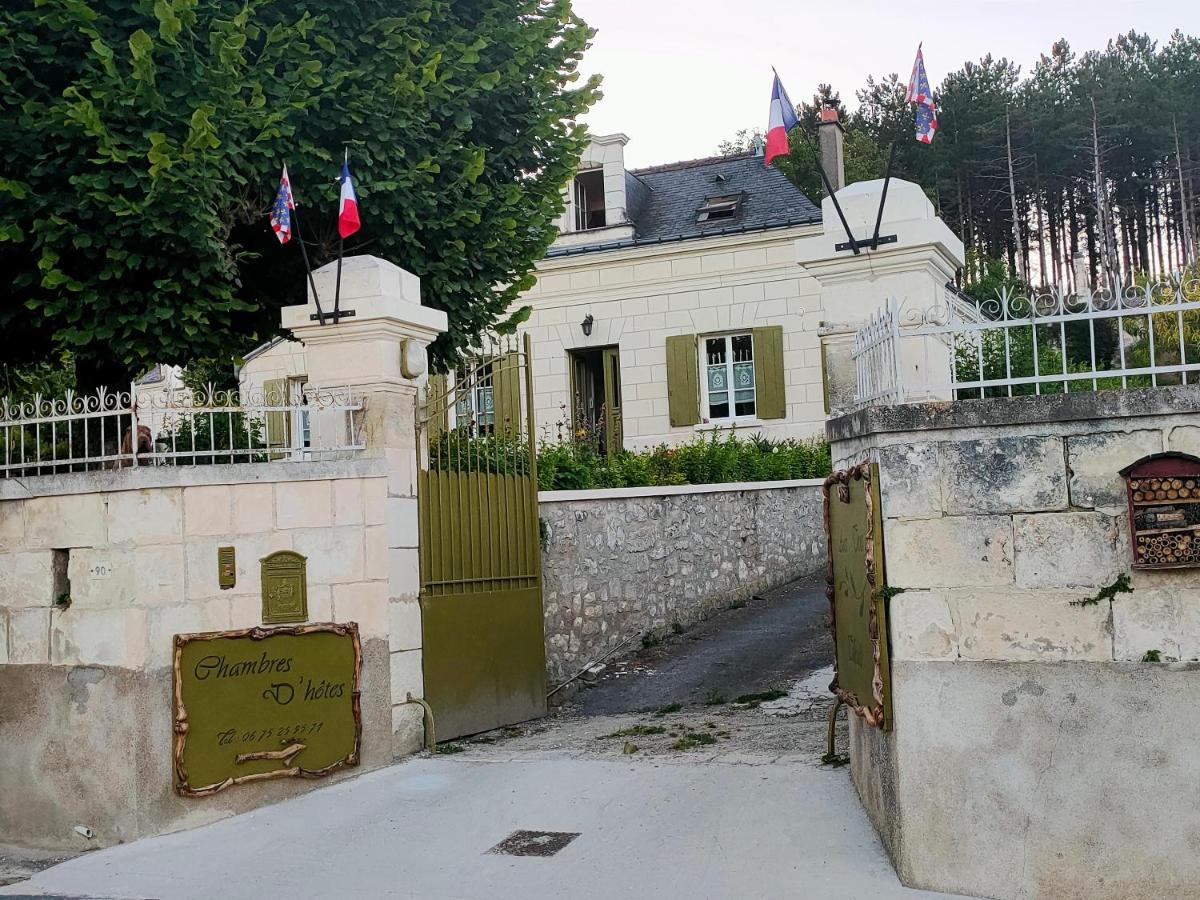 Aux Trois Tilleuls Bed & Breakfast Loches Ngoại thất bức ảnh